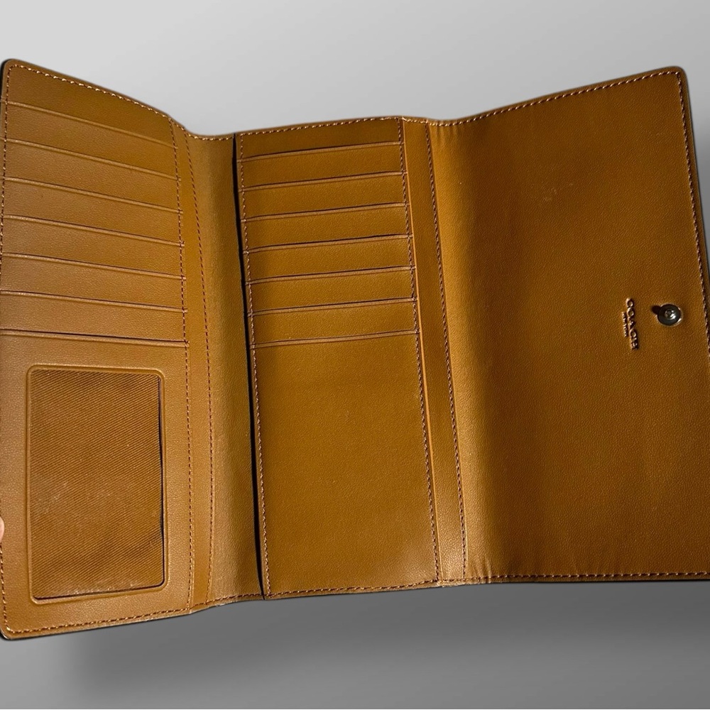 Coach Slim Trifold Wallet Sandy Beige Chalk Colorblock Pebble Leather - Picture 7 of 8
